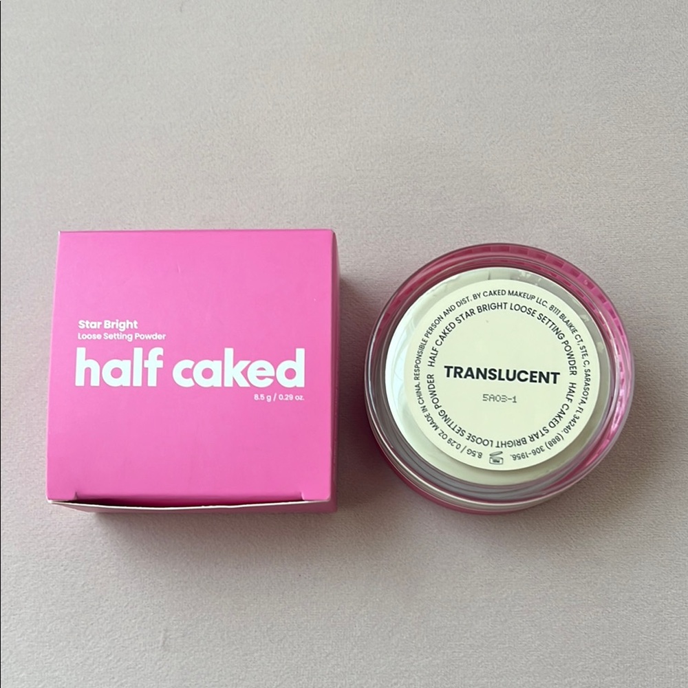 HALF CAKED TRANSLUCENT POWDER - NEW